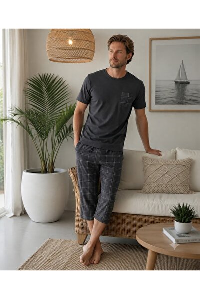 İpek Men's Short Sleeve Crew Neck 100% Cotton Capri Pajama Set
