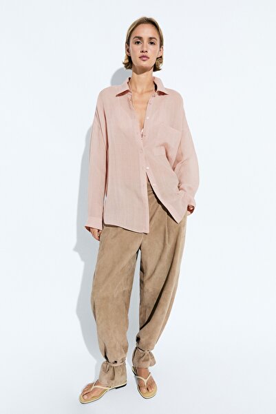 Massimo Dutti Rami karışımlı cepli dökümlü gömlek