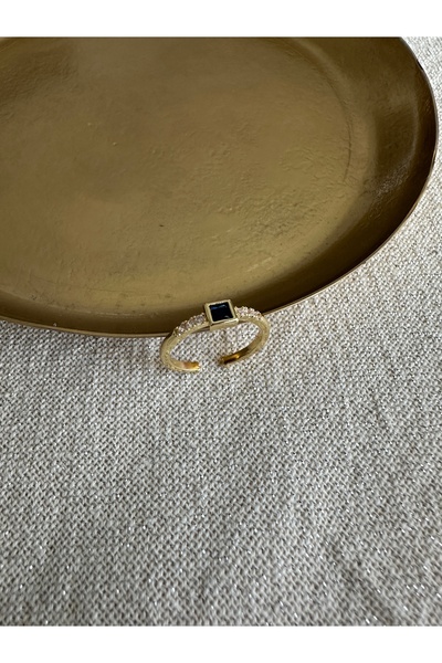 ringbox Gold Square Navy Blue Stone Pinky Ring