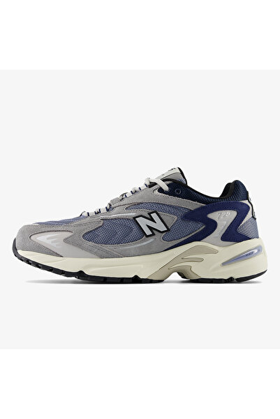 New Balance 725
