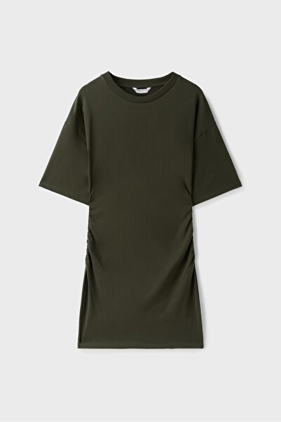 Stradivarius Kısa t-shirt elbise