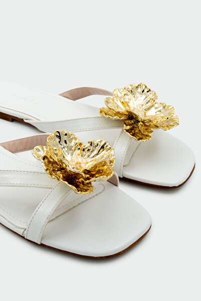 LAMİNTA Opia Gold Flower Detailed Women's White Flat Slippers