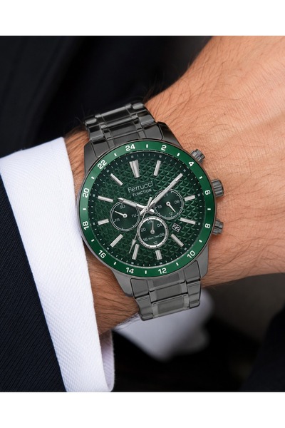 Ferrucci Spor Model Fonksiyonlu ve Takvimli Çelik Kordon&Kasa Erkek Kol Saati