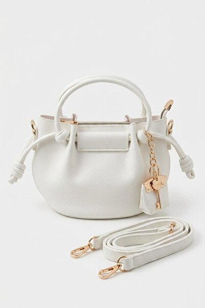 I Love Shoes Terron White Matte Leather Women's Shoulder Bag