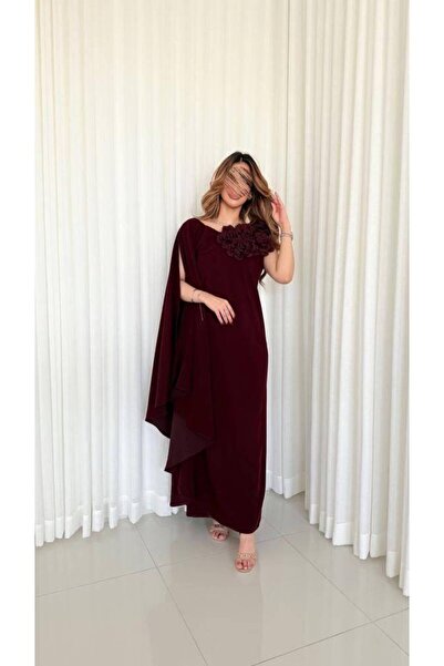 Trendyol Women فستان ماكسي طويل كريب اسباني بورد من الكتف وكم واحد - S - برغندي