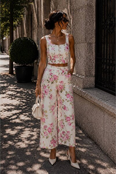 bunubanayolla Pembe Çiçek Detaylı Crop Pantolon Takım