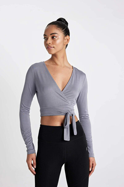 DeFacto Women's Fit Standard Fit V-Neck Sportsman Modal Long Sleeve T-Shirt