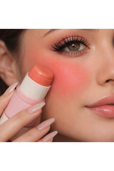 flor beauty Creamy Blush Gives Your Skin a Touch of Vitality and Radiance wit...