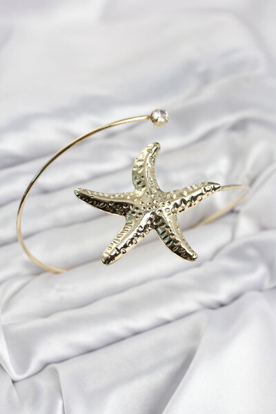 OGHAMAY Pazu Bracelet Gold Color Brass Sea Star Model