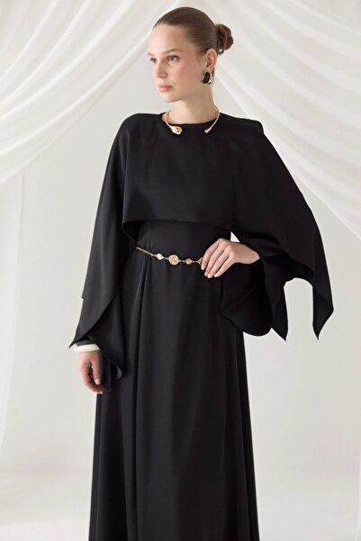 Ahel Tasarım Ahel-Cape Detailed Chain Belted Evening Dress - Black