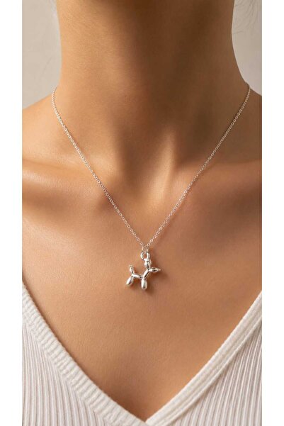 Uno Di Famiglia Dog-Shaped Pendant, Minimalist Necklace