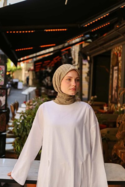 Talia Zincir Desen Jakarlı Eşarp