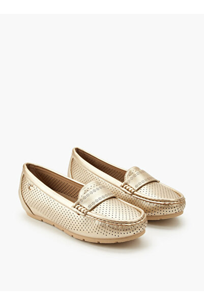 Le Confort Women Perforated Comfort Loafers