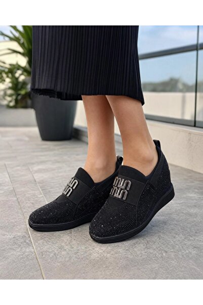 DERİ KABUSU Stone-Embellished Hidden Heel Shoes
