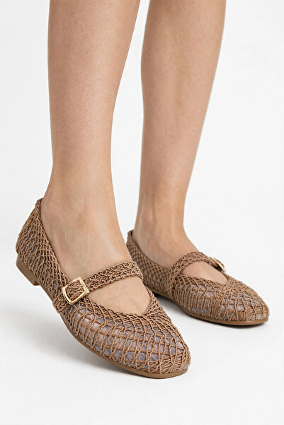 Tomato Bags Women's Brown Straw Knit Buckle Summer Casual Mary Jane Ballerinas