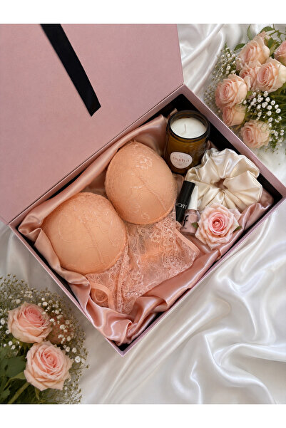 emilya ROSE BLOSSOM Premium Hediye Kutusu,Sevgiliye Hediye,Doğum Günü Hediyes...