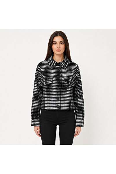 Neden Tekstil Γυναικείο κοντό oversize μπουφάν σε μαύρο και λευκό με σχέδιο ρ...