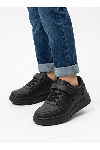 Babyqlo Black Hook-and-Loop Sneakers for Kids