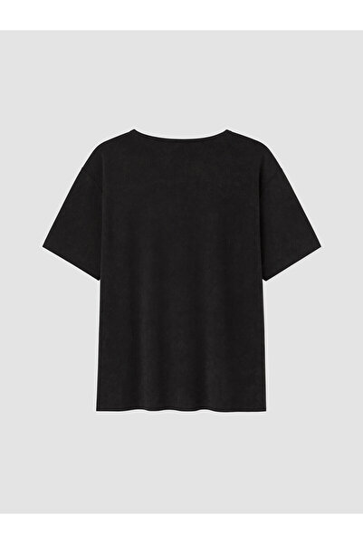 LC Waikiki Trendlucky with a Difference Plus Size Oval Neck Women's T-Shirt