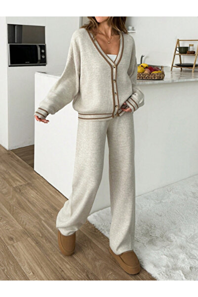 1D-1T Stylish Buttoned Cardigan Top-Bottom Set for Women