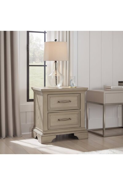 Ashley Furniture طاولة جانبية فالارديا