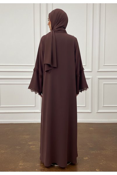 Nukhbaa Muna Tiered Lace Abaya | Nida Fabric