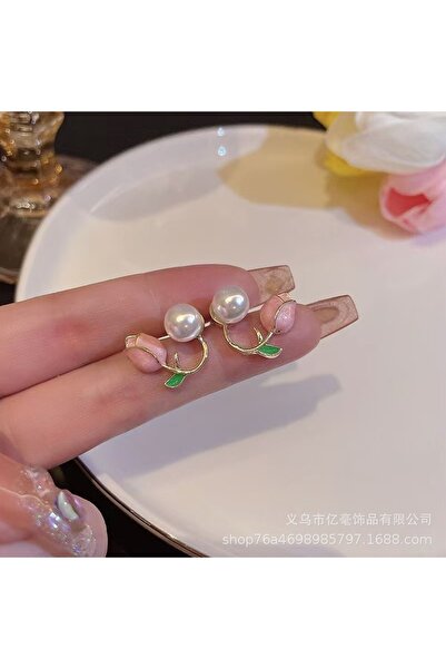 Glamluxe أقراط هايفيت بتفاصيل اللؤلؤ وشكل زهرة التوليب الوردية - أقراط نسائية...