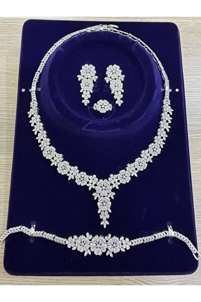 miral Zircon Set with Diamond Precision, High Quality from Meral