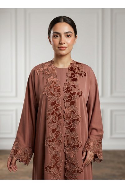 Nukhbaa Muted Rose Appliqué Lace-Bordered Abaya