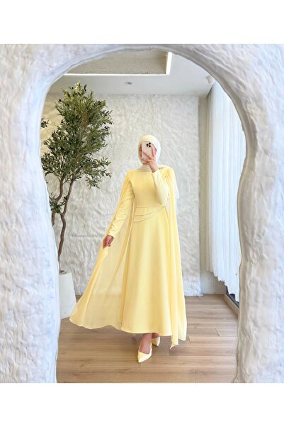 Mava Lady Kadın Çift Pelerin ve Belden İnci Detaylı Abiye Elbise Pastel Sarı