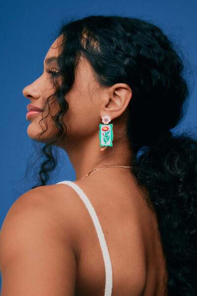 AKSWSUAR Floral Patterned Rectangular Earrings
