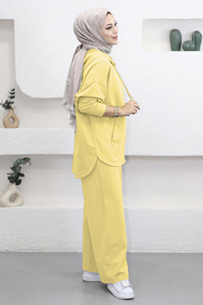 Suede Style 9290 - Stylish and Comfortable 2-Yarn Hooded Casual Women's Set