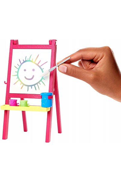 mattel BARBIE – PĂPUȘA PROFESOARĂ DE ARTĂ PLASTICĂ – 2 PĂPUȘI GJM30