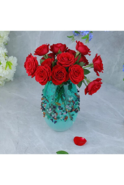 Al Hadaya Mall Elegant and Distinctive Design Glass Vase - Transparent Green ...