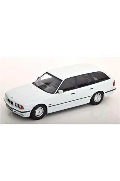 triple9 Sigilat- BMW E34- Scara 1:18- Triple 9