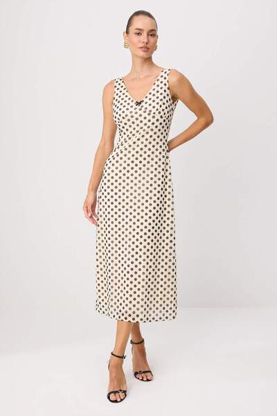 Trendyol Collection Cream Polka Dot Bow Maxi Knitted Dress Twoss25El00361