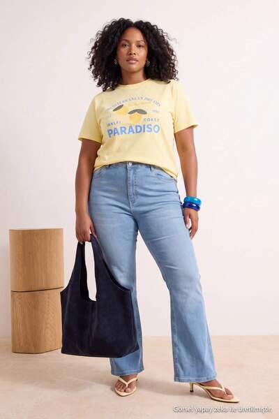 Trendyol Curve Mavi Mavi High Waist Spanish Leg Denim Plus Size Flare Jeans T...