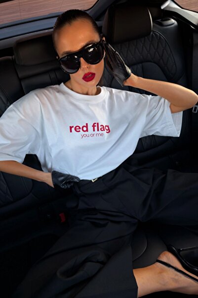 QUKA Red Flag Baskılı Beyaz %100 pamuk 24/1 Oversize Tshirt