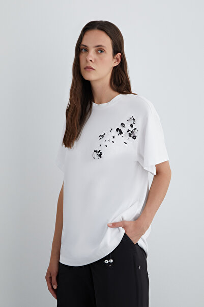 GİZİA İşlemeli Nakış Detaylı Arkası Etiketli T-shirt