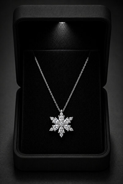 ÇEKİRDEK JEWELRY 925 Ayar Gümüş Çiçek Kolye Zirkon Taşlı Şık ve Zarif Kadın K...