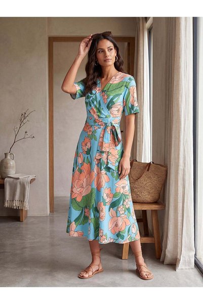 FARREN Women's Green Floral Print Belted Midi Dress – Lunaria Fit |   Fluid Weaving |   Elegant V-Neck