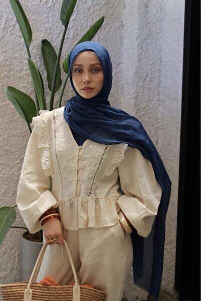 Faya Boutique Krem İşlemeli Esquer Keten Gömlek