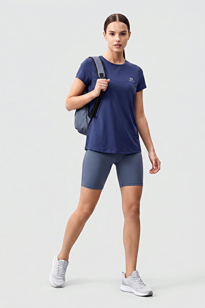 TOMMY LIFE Γυναικείο μπλουζάκι Indigo Basic με κοντό μανίκι και λαιμόκοψη σε ...