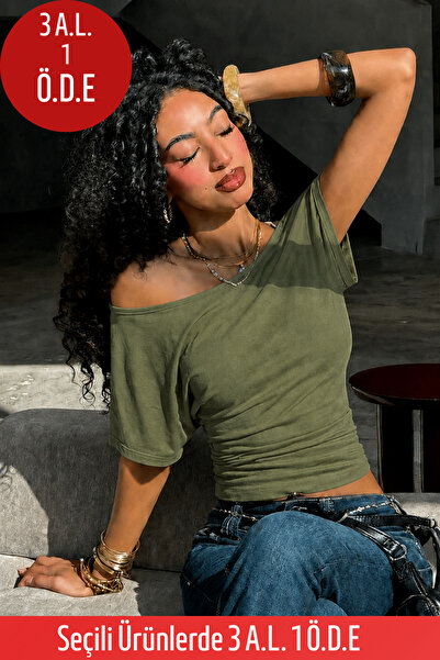COMBİNE MİCHAİL Women's Off-Shoulder Khaki Crop T-Shirt