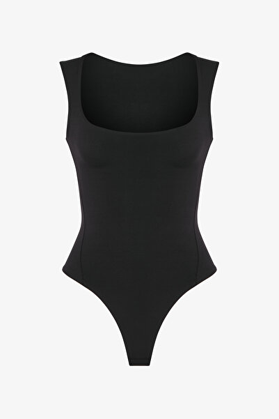 Penti Schwarzer Body mit U-Ausschnitt und weicher Textur