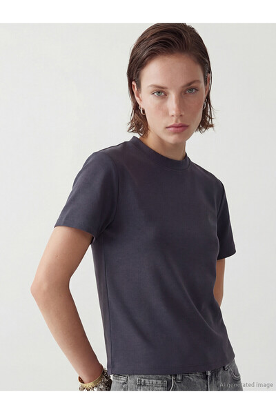 LC Waikiki Original Oval Collar Women's T-Shirt