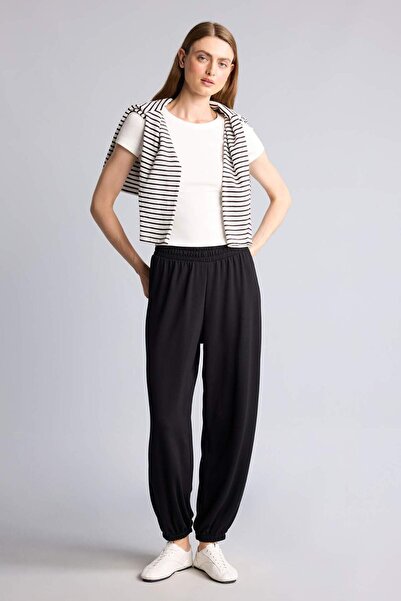 DeFacto Jogger Sweatpants Basic Flat Waistband with Elastic Cuffs and Pockets...