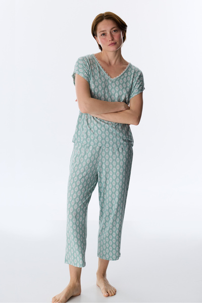 Penti Green Alia Capri Floral Short Sleeve Pajama Set
