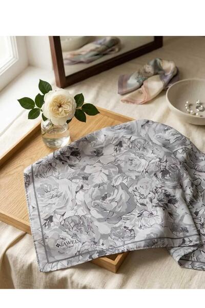 w white stars sports & wear Jawel Floral Motif Cotton Soft Shawl