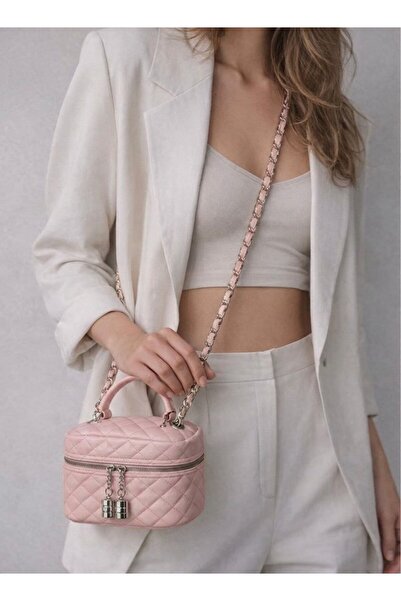 WİKİDAYS.S MODA TRENDİ حقيبة يد نسائية أنيقة صغيرة الحجم - مبطنة ومزينة بنقوش...
